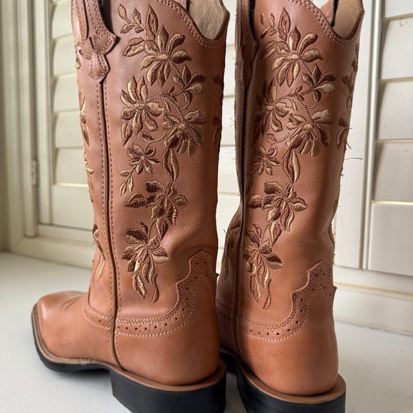 Twisted X Floral Ruff Stock Western Performance Boots | Size 7 | Like New - Picture 7 of 7